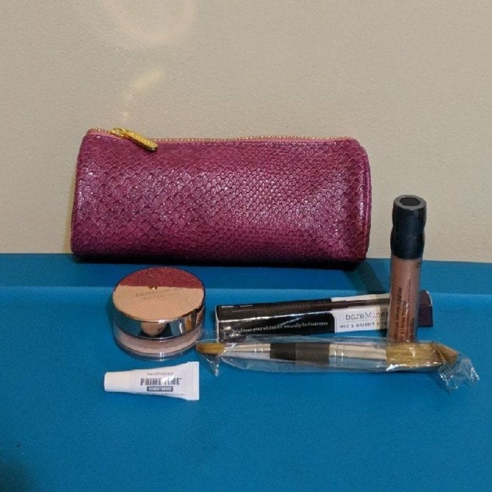 Bare Minerals makeup kit set bundle